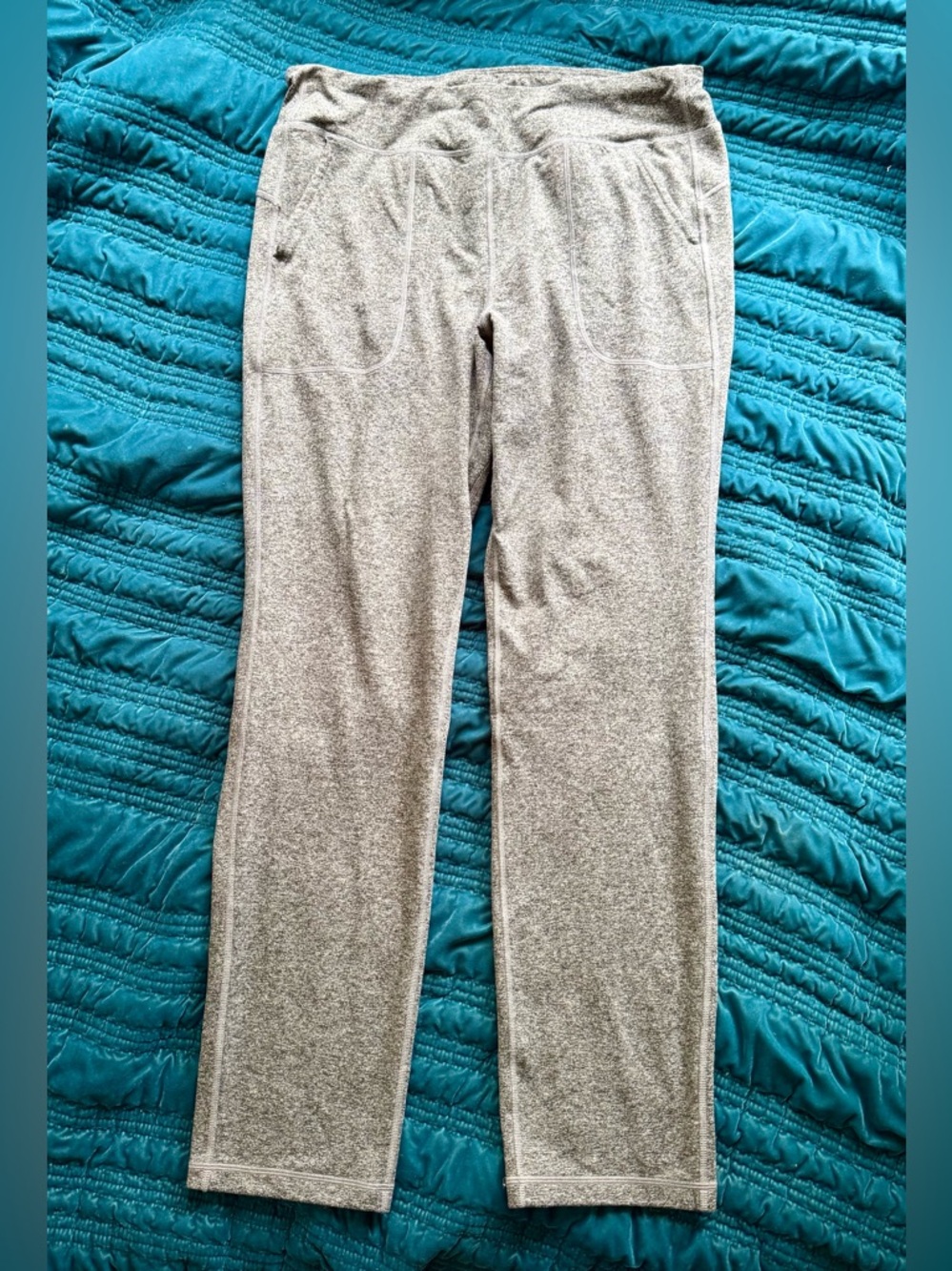 Duluth Trading Co. Plushcious Slim Leg Pants, size L Long